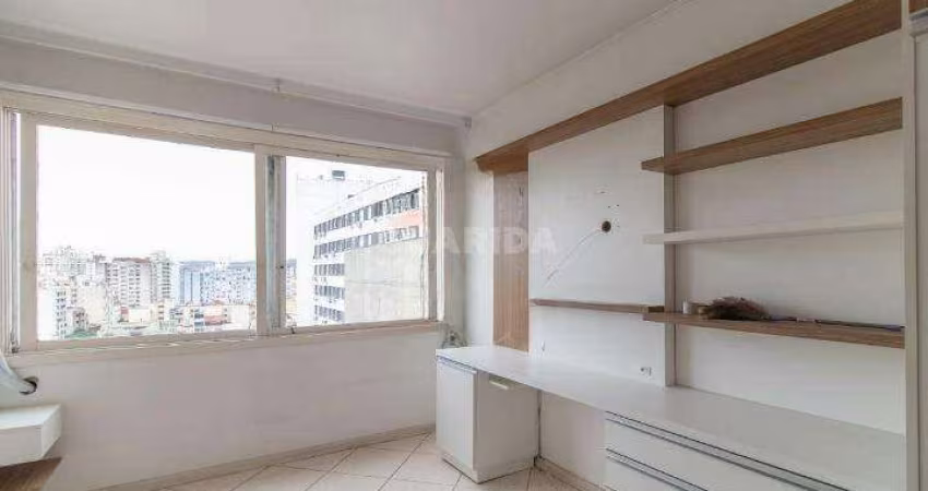 Apartamento com 1 dormitório para alugar no bairro Centro Histórico