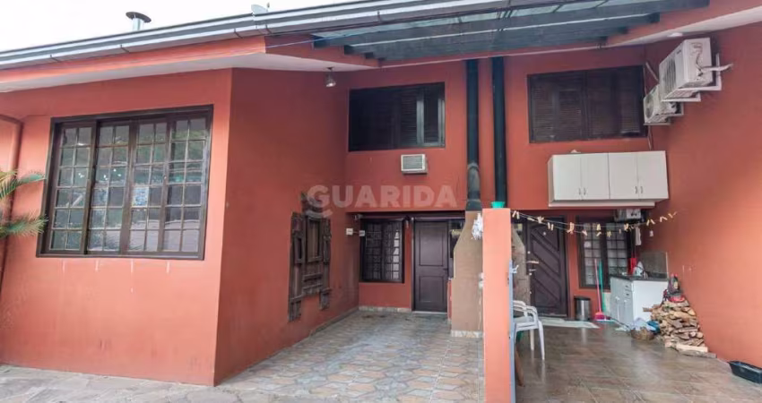 Casa em Condomínio com 2 dormitórios no bairro Tristeza
