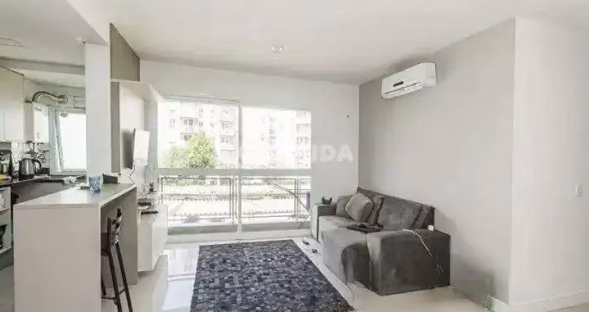Apartamento mobiliado 2 quartos sendo 1 suíte próximo ao Iguatemi!