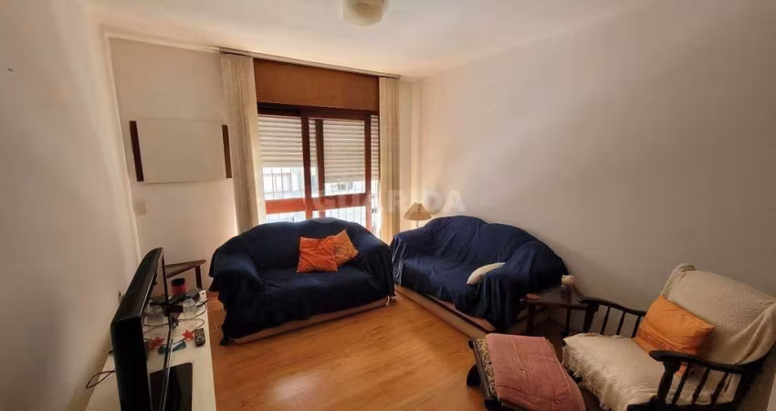 Apartamento com 3 dormitórios no bairro Bela Vista