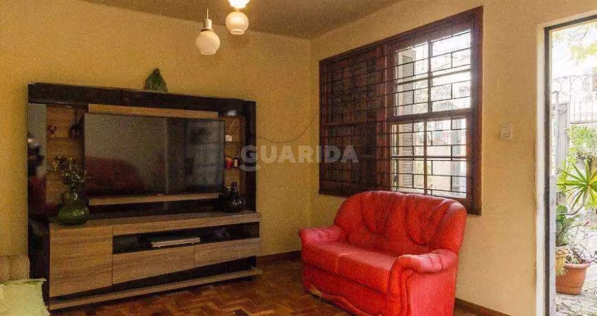 Casa Residencial com 2 dormitórios, no bairro Rio Branco.
