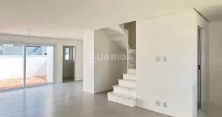 Casa em Condomínio com 3 dormitórios, sendo 1 suíte, no bairro Hípica