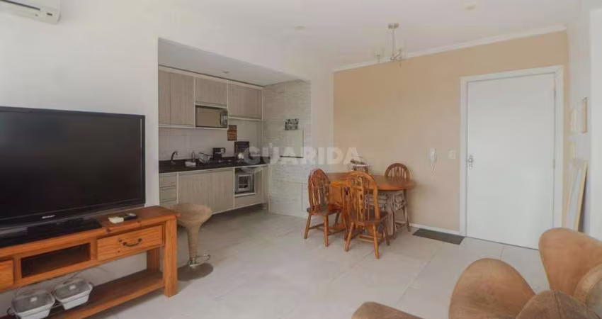 Apartamento com 2 dormitórios e 1 vaga de garagem para alugar no bairro Alto Petrópolis
