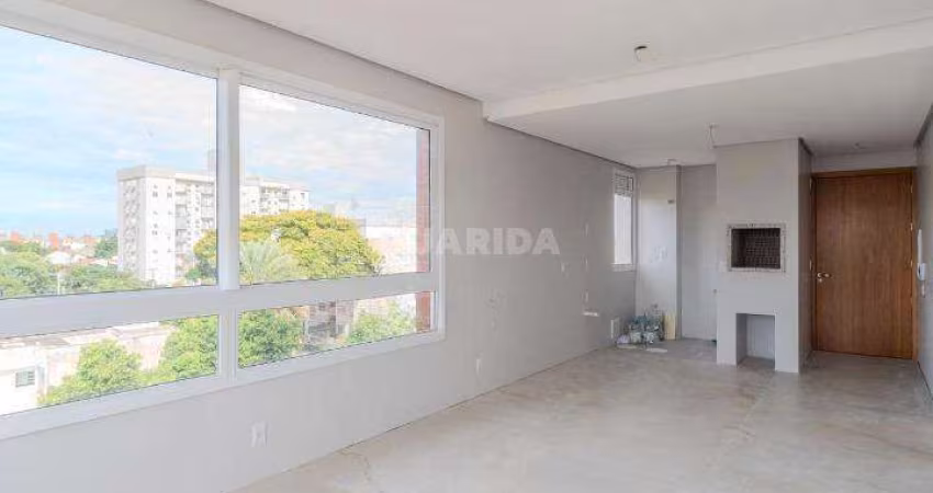 Apartamento com 2 dormitórios, sendo 1 suíte, e 1 vaga de garagem, no bairro Tristeza.