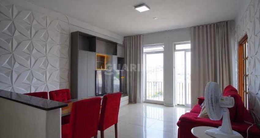 Apartamento mobiliado com 3 dormitórios no bairro Floresta