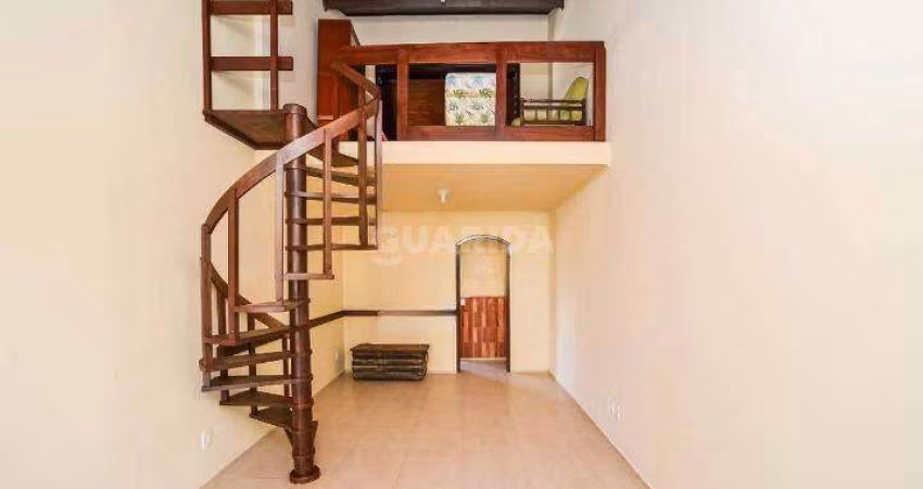 Casa Residencial com 4 dormitórios e 1 vaga de garagem no bairro Sarandi