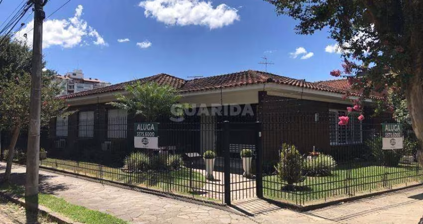 Casa Residencial com 3 dormitórios, sendo 1 suíte, no bairro Jardim Lindóia