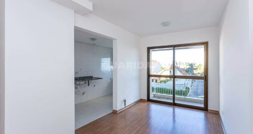 Apartamento com 2 dormitórios, sendo 1 suíte, no bairro Passo d`Areia