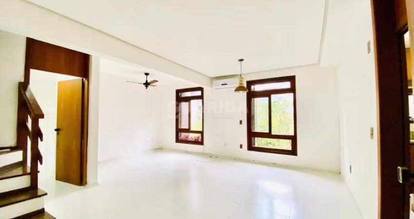 Apartamento, no estilo cobertura, com 2 dormitórios, sendo 1 suíte, no bairro Bela Vista