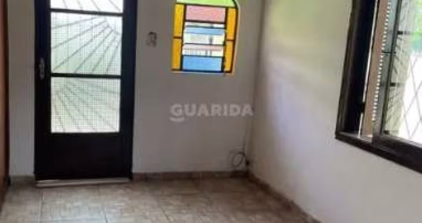 Casa Residencial com 3 dormitórios no bairro Cavalhada