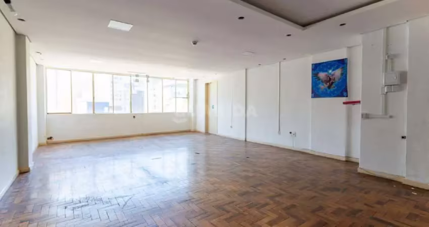 Sala comercial para alugar na Rua Vigário José Inácio, Centro Histórico, Porto Alegre