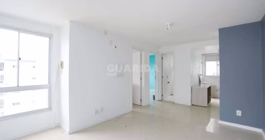 Apartamento com 2 dormitórios e 1 vaga de garagem no bairro Vila Nova