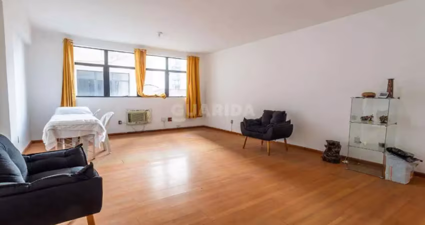 Sala comercial para alugar na Rua Açores, Passo da Areia, Porto Alegre
