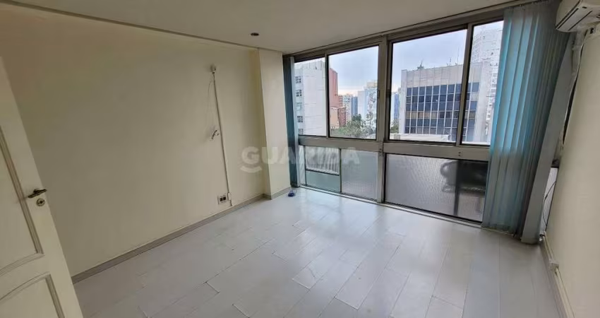 Conjunto comercial no Bairro Centro Histórico