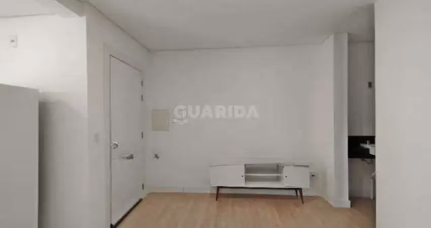 Apartamento/studio mobiliado no bairro cidade baixa!