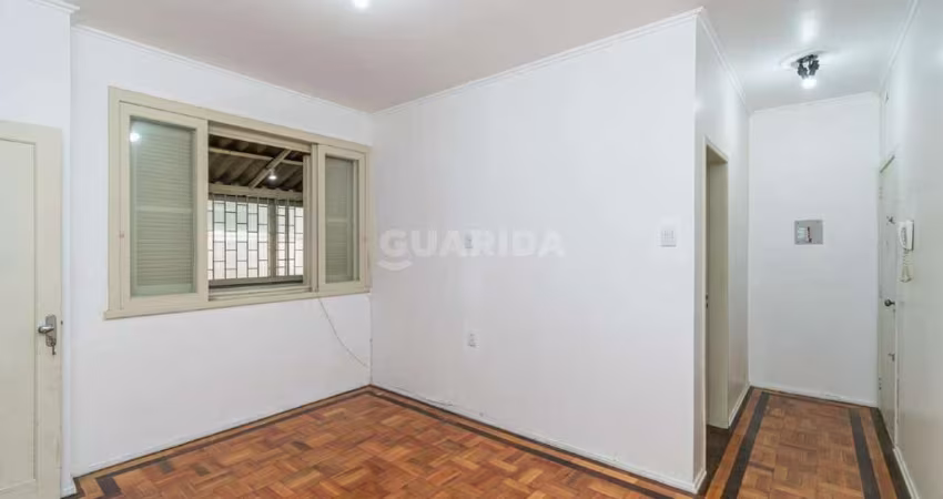 Apartamento DE FRENTE, com 2 dormitórios no bairro Praia de Belas !!!