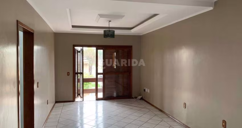Apartamento com 3 dormitórios no bairro Sarandi
