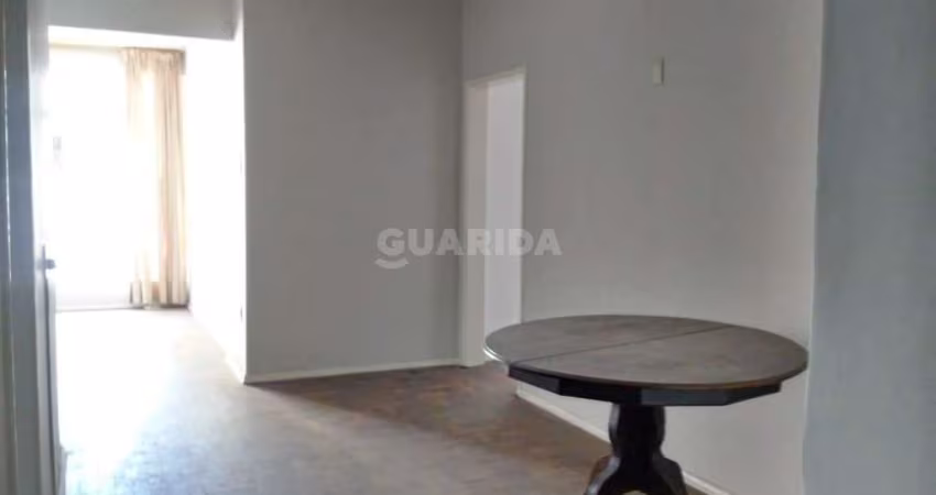 Apartamento de 3 dormitório no bairro Centro Histórico.