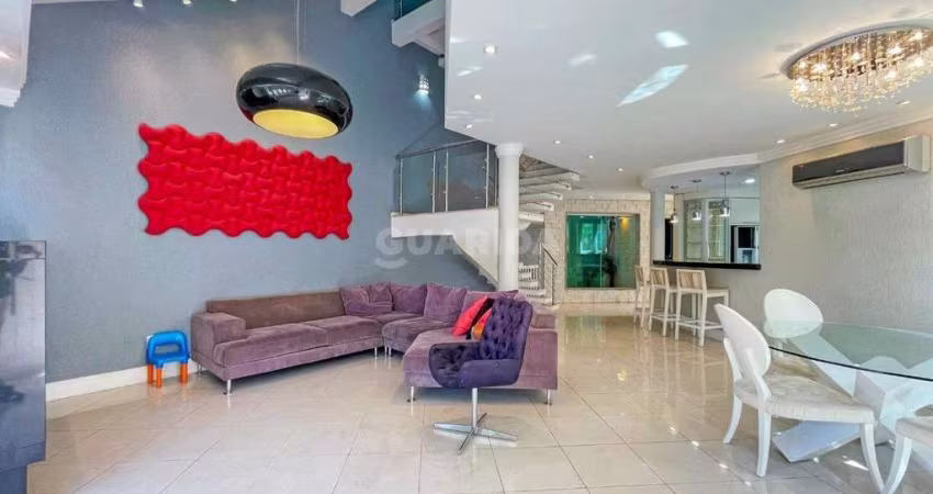 Belíssima casa mobiliada em condomínio fechado com 4 dormitórios na Avenida Ecoville!