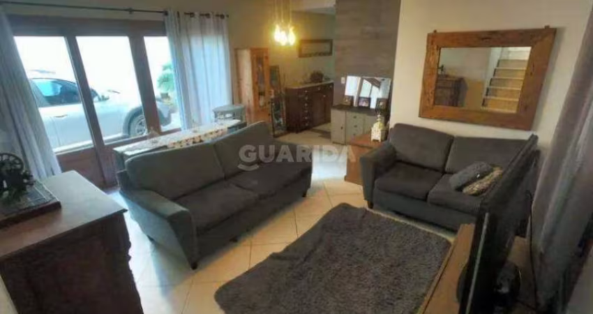 Casa residencial de 4 dormitórios para alugar no bairro Passo d'Areia.