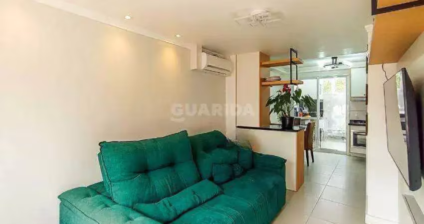 Sobrado mobiliado de 2 dormitórios e 1 vaga de garagem no bairro vila nova!