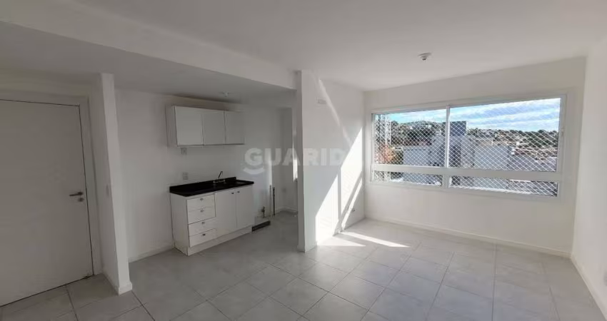 Apartamento com 2 dormitórios, sendo 1 suíte, para alugar no bairro Central Park