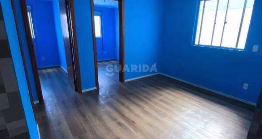 Apartamento com 2 dormitórios no bairro Partenon.