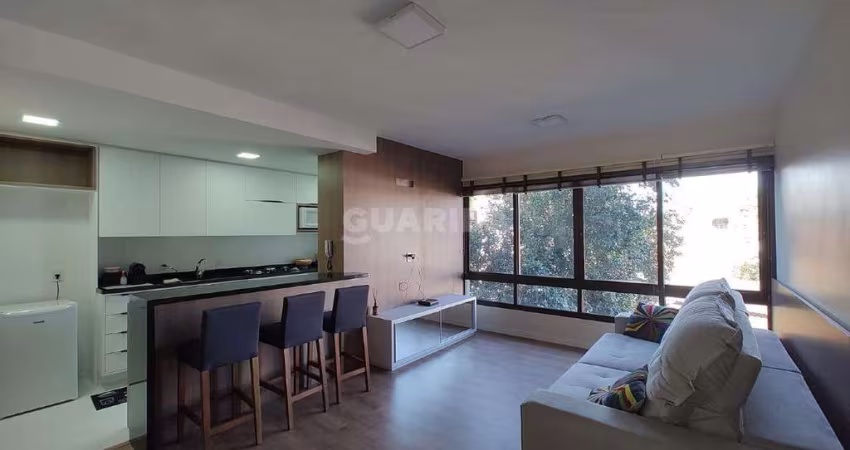 Apartamento de 3 dormitórios mobiliado no bairro Ipanema.