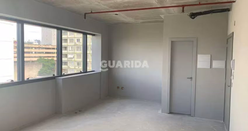 Sala comercial para alugar na Avenida Cristóvão Colombo, Floresta, Porto Alegre