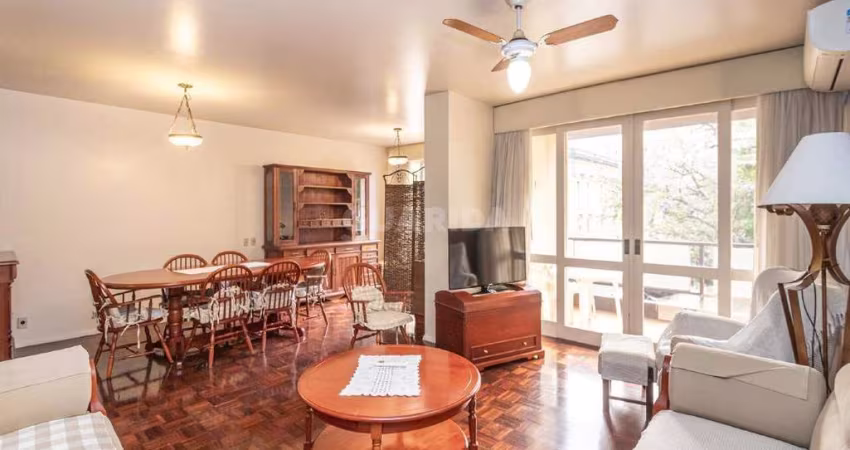 Apartamento mobiliado com 3 dormitórios, sendo 1 suíte, no bairro Centro Histórico