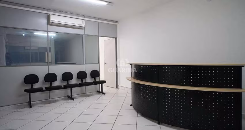 Andar inteiro para locação no Centro Histórico!