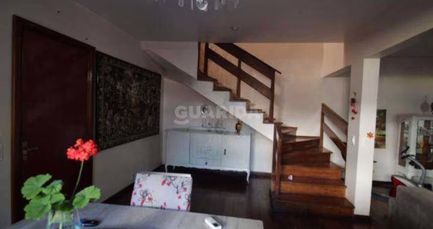 Excelente Casa no bairro Jardim Lindóia!