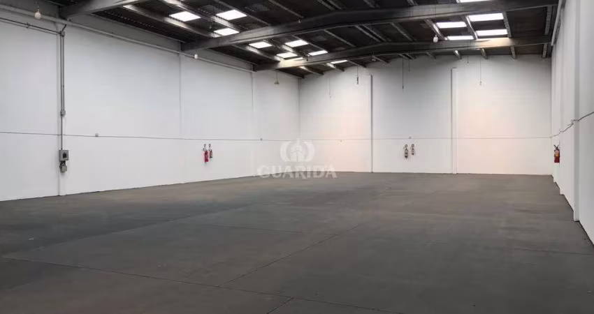 Depósito no bairro Sarandi com 850m².