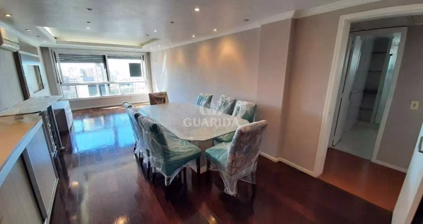Apartamento com 3 dormitórios, sendo 1 suíte com hidro, semimobiliado, no bairro Moinhos de Vento