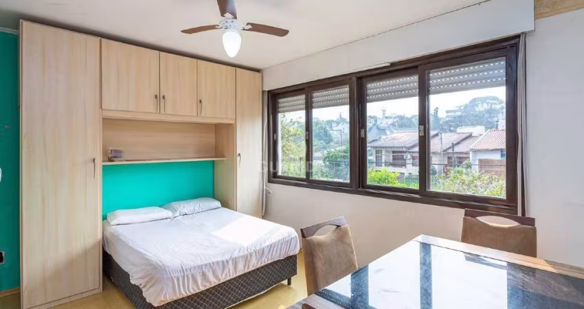 Kitnet/JK/Studio para aluguel, 1 quarto, Três Figueiras - Porto Alegre/RS