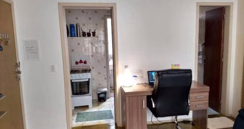 Kitnet/JK/Studio para aluguel mobiliado no bairro Santana - Porto Alegre/RS