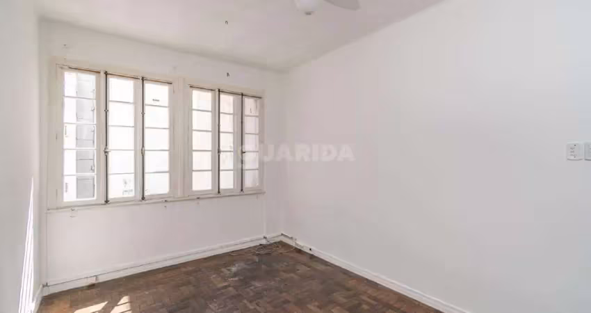 Sala comercial para alugar na Rua Vigário José Inácio, Centro Histórico, Porto Alegre