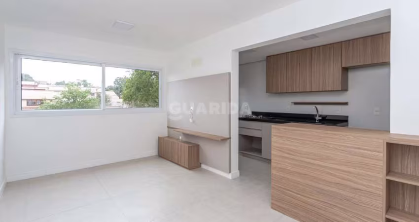 Apartamento com 3 dormitórios e 2 vagas de garagem no bairro Partenon - Porto Alegre/RS