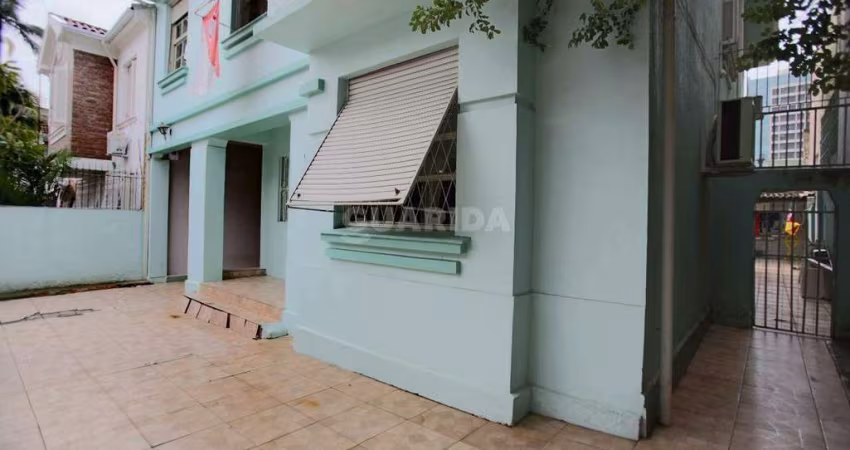 Casa Residencial para alugar no bairro Moinhos de Vento.