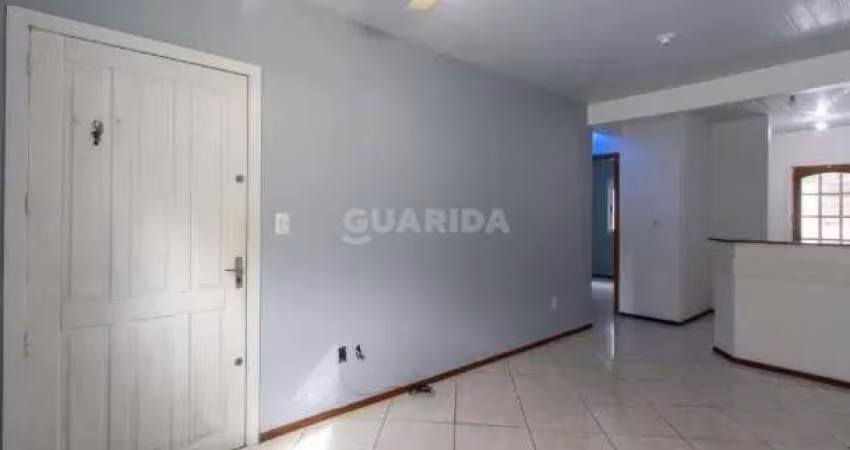 Casa Residencial com 2 dormitórios para alugar no bairro Hípica - Porto Alegre/RS