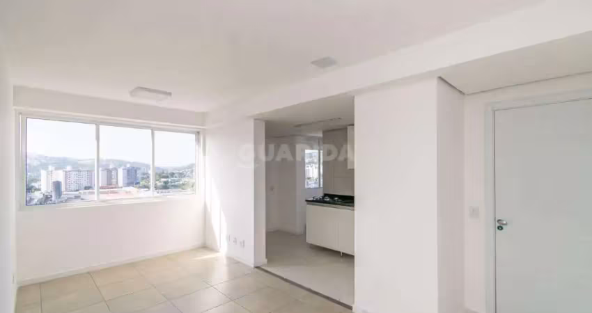 Apartamento com 3 dormitórios, sendo 1 suíte, e 2 vagas de garagem no bairro Partenon