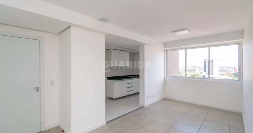 Apartamento com 3 dormitórios, sendo 1 suíte, e 2 vagas de garagem no bairro partenon