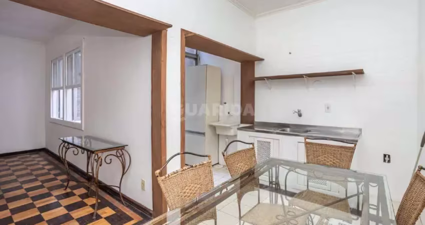 Apartamento mobiliado com 2 dormitórios no bairro bom fim