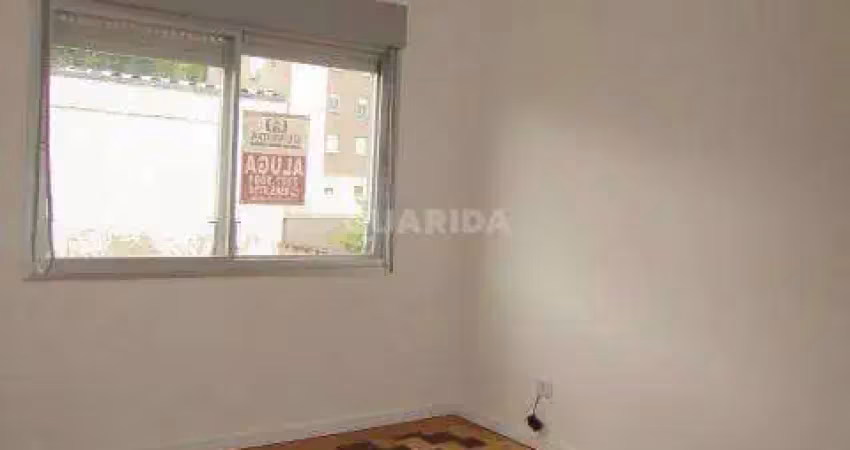 Apartamento com 2 quartos para alugar na Avenida Professor Oscar Pereira, Azenha, Porto Alegre