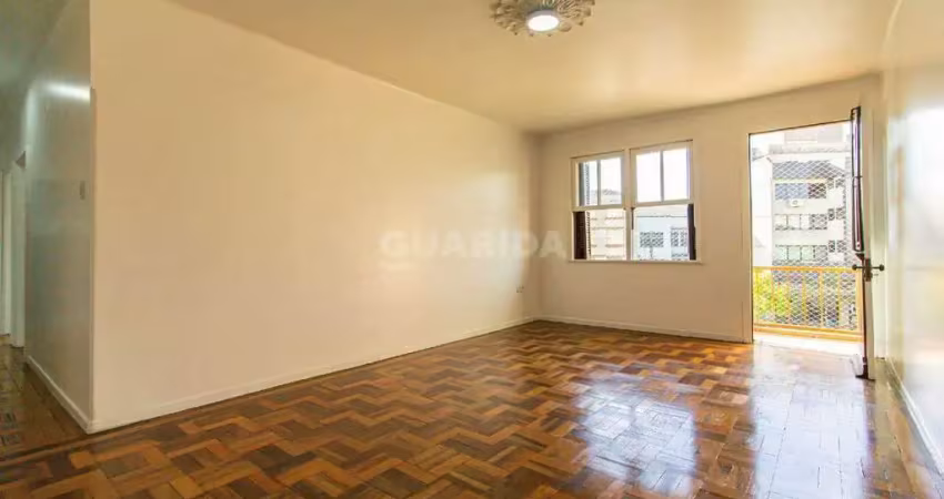 Amplo apartamento reformado no bairro petrópolis - porto alegre/rs