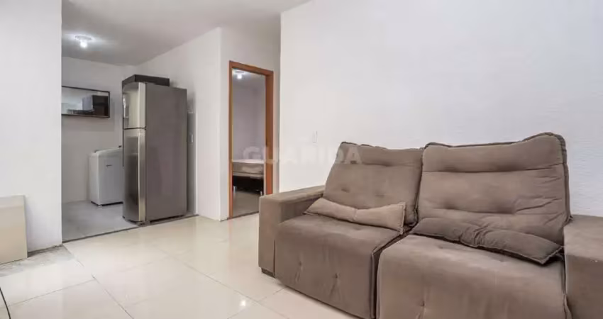Apartamento mobiliado de 2 dormitórios no bairro restinga.