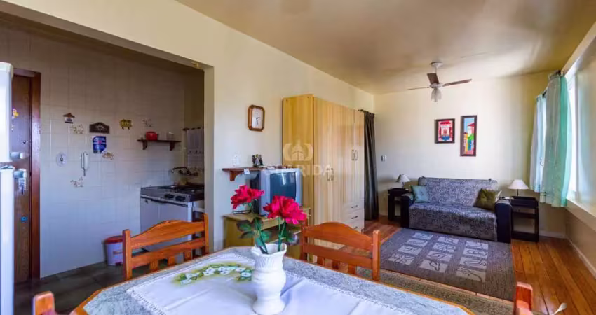 Apartamento com 1 quarto para alugar na Rua Duque de Caxias, Centro Histórico, Porto Alegre
