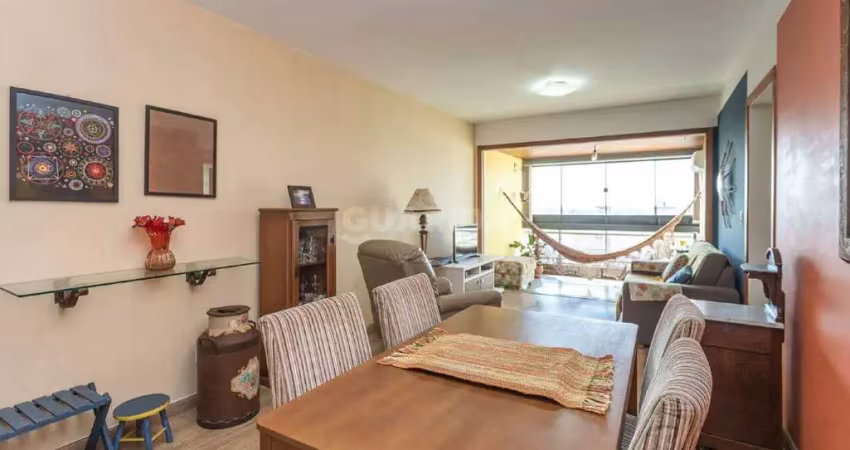 Apartamento semimobiliado com 2 dormitórios no bairro independência e com 1 vaga de garagem coberta!