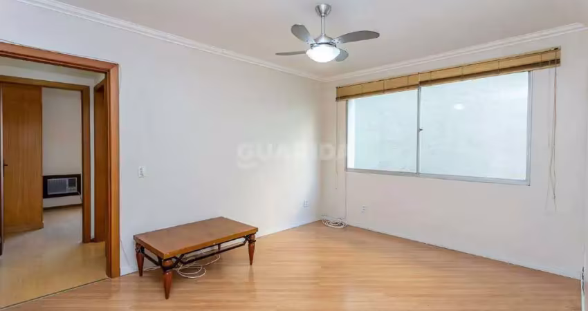 Apartamento de 03 dormitório no bairro petrópolis, com vaga coberta!