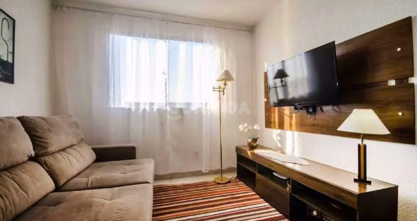 Apartamento de 2 dormitórios mobiliado no bairro alto petrópolis.